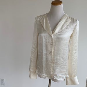 Theory ivory silk blouse. Sz small